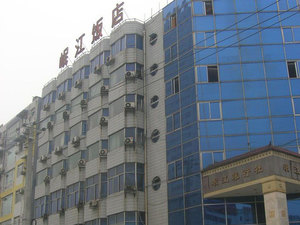 成都岷江饭店预订价格,联系电话\位置地址