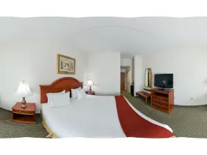Holiday Inn Express & Suites Walterboro I-95