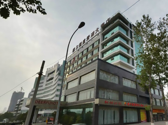 黄冈德尔福遗爱湖大酒店