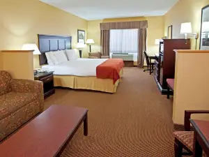 Holiday Inn Express & Suites Louisville South-Hillview