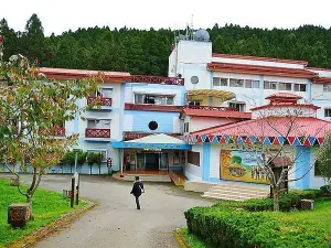 Alishan Youth Activity Center