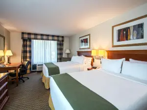 Holiday Inn Express & Suites Jackson - Flowood