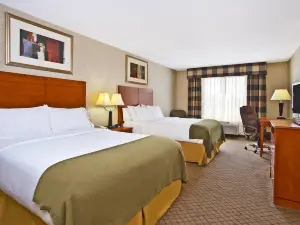 Holiday Inn Express & Suites Goshen