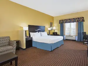 Holiday Inn Express & Suites Somerset Central