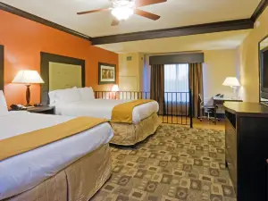 Holiday Inn Express & Suites Columbia-Fort Jackson