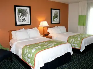 Fairfield Inn & Suites Fairmont