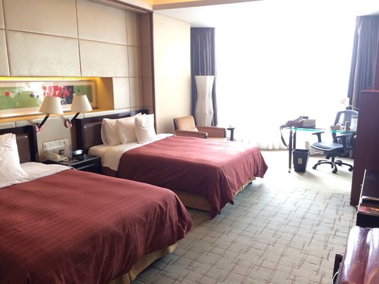 上海浦东福朋喜来登由由酒店预订价格,联系电话\位置地址【携程酒店】