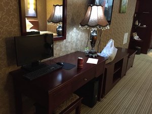 镇江鑫隆家电维修便利店附近最近酒店