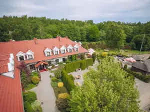 Hubertus Aparthotel & Restaurant & Horse Club