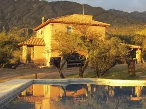 Cabañas de Montaña San Miguel