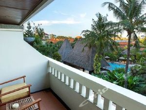 【携程攻略】巴厘岛库塔努拉莱伊机场浪漫\/蜜