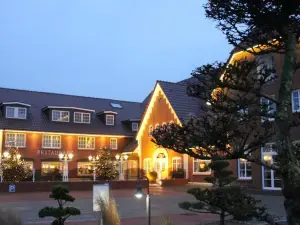 Hotel Neuwarft Altbau