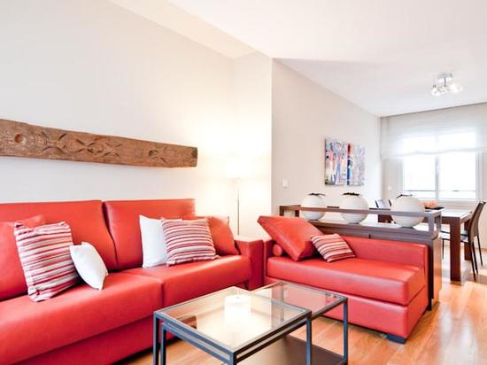 西班牙国家图书馆,马德里西班牙国家图书馆攻