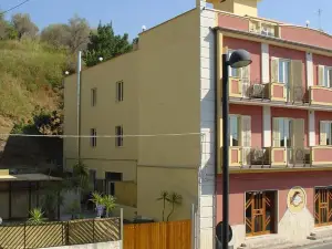 Hotel Piro