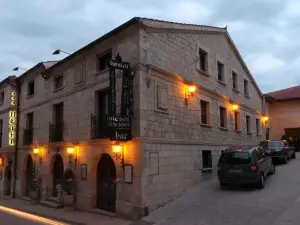 Hostal Santo Domingo de Silos