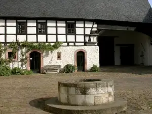 Denkmalschmiede Höfgen