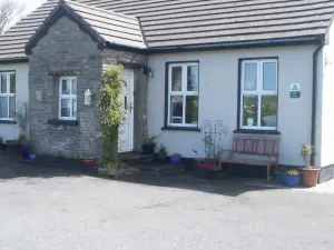 Toomullin House Accommodation