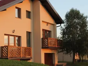 Rooms & Apartment Vinia