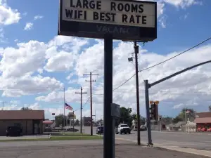 Budget Inn