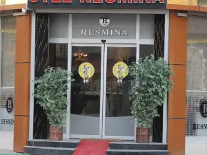 Resmina Hotel