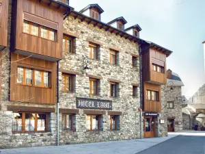 Hotel l'Aüt