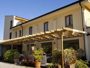 卡里尼亞諾飯店