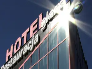 Hotel & Restauracja Glass