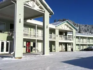 Ponderosa Motor Inn
