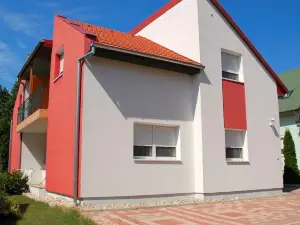 Laci Apartman