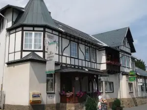 Hotel Garni "Zur Güldenen Gabel"