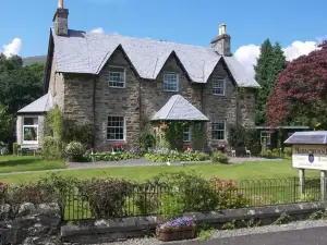 Mansewood Country House