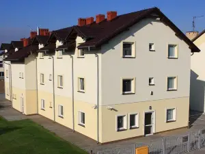 Leo Hostel