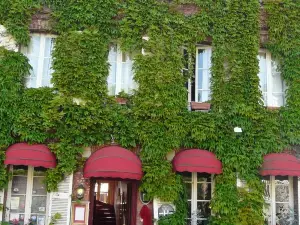 Hotel Henri IV