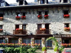 Hotel Villa de Torla