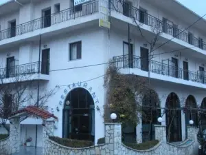 Villa Kalavrita Hotel