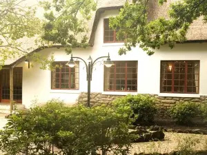 Hogsback Arminel Hotel