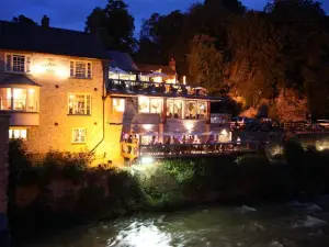 The Charlton Arms