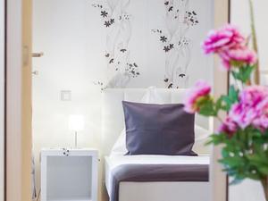 【携程攻略】布达佩斯链子桥多瑙河畔鞋酒店预