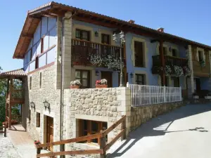 Viviendas Rurales Peña Sagra