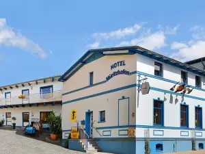 Hotel am Müritzhafen Garni
