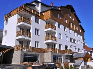 Apartments Foka&Spa - 600m from Gondola Ski Lift