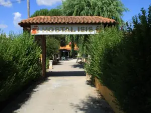 Isis de Cuenca Alojamiento Superior Especial Para Moteros