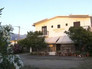 Thanasis Matsas Rooms