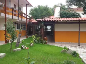 Hotel Mitru - Tarija