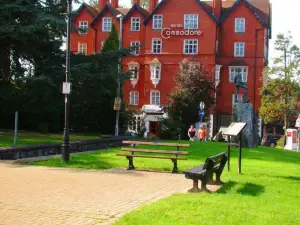 The Hotel Commodore