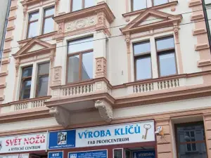 Golden Key Apartments