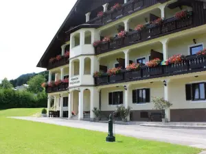Haus Rosenauer Zimmer & Ferienwohnungen