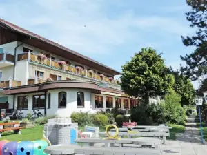 Golf-Tennis-Wellnesshotel Mori