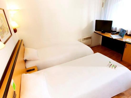 【携程攻略】里尔鲁贝名品奥特莱斯购物攻略,