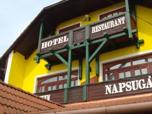 Hotel Napsugár